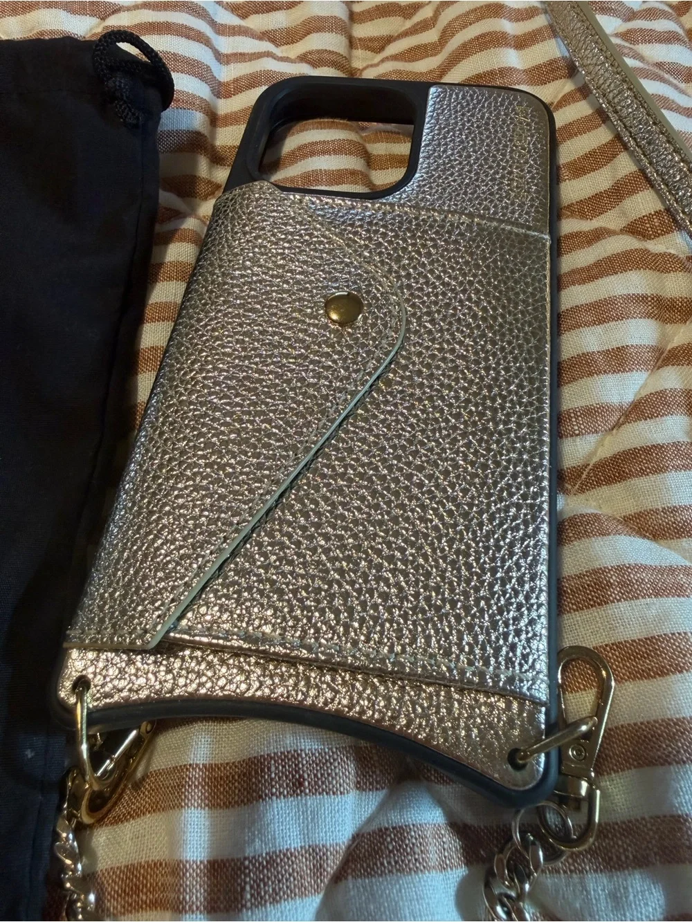 Bandolier Vivian Side Slot Crossbody Phone Case in Metallic Gold/Gold